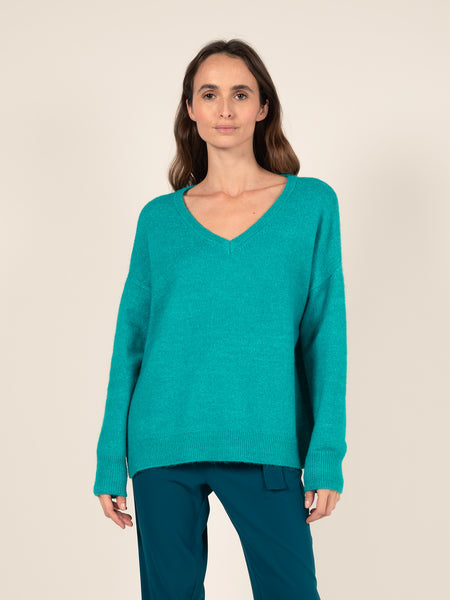 Schlichter Pullover mit V-Ausschnitt